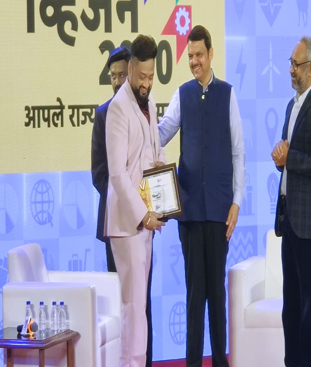 Vision 2030 Awarded by CM Devendra Fadnavis